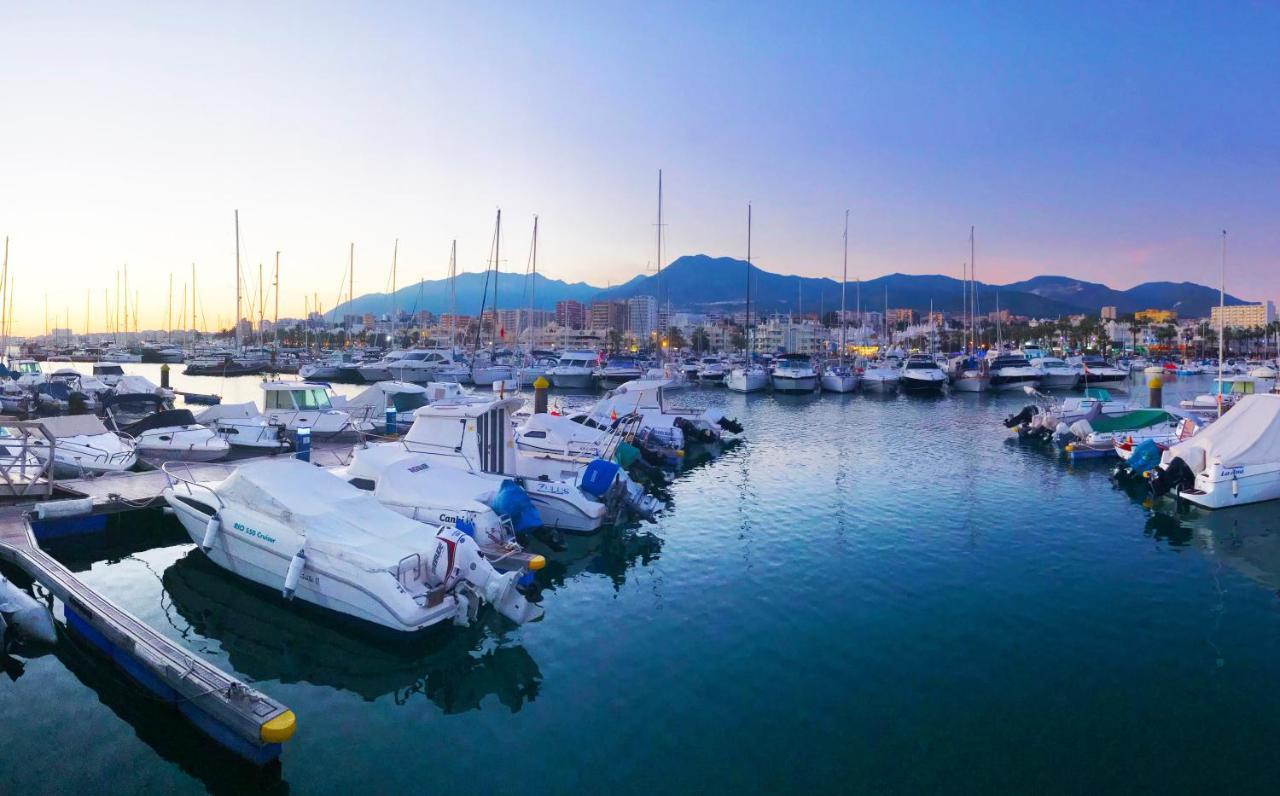 Puerto Marina Luxury Apartment With Sea Views Benalmádena Kültér fotó